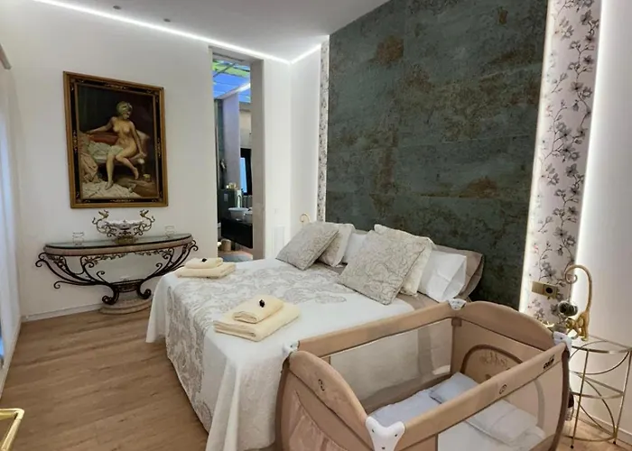 El Balcon Del Mercado Chico *